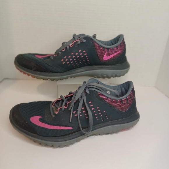 Nike Women's FS Lite Run 2 684667-005 Gray Pink Running Shoes Sneakers Size 8.5 - Picture 1 of 6